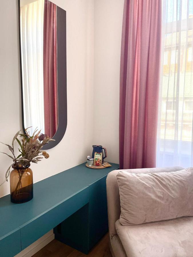 Lux City Apartments & Rooms SJJ Buitenkant foto