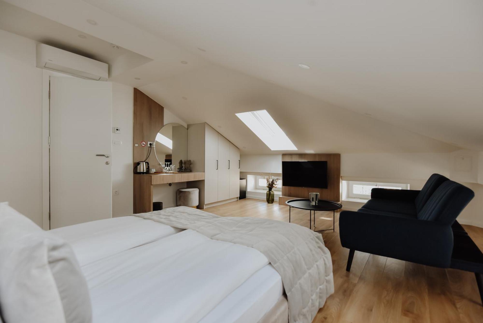 Lux City Apartments & Rooms SJJ Buitenkant foto