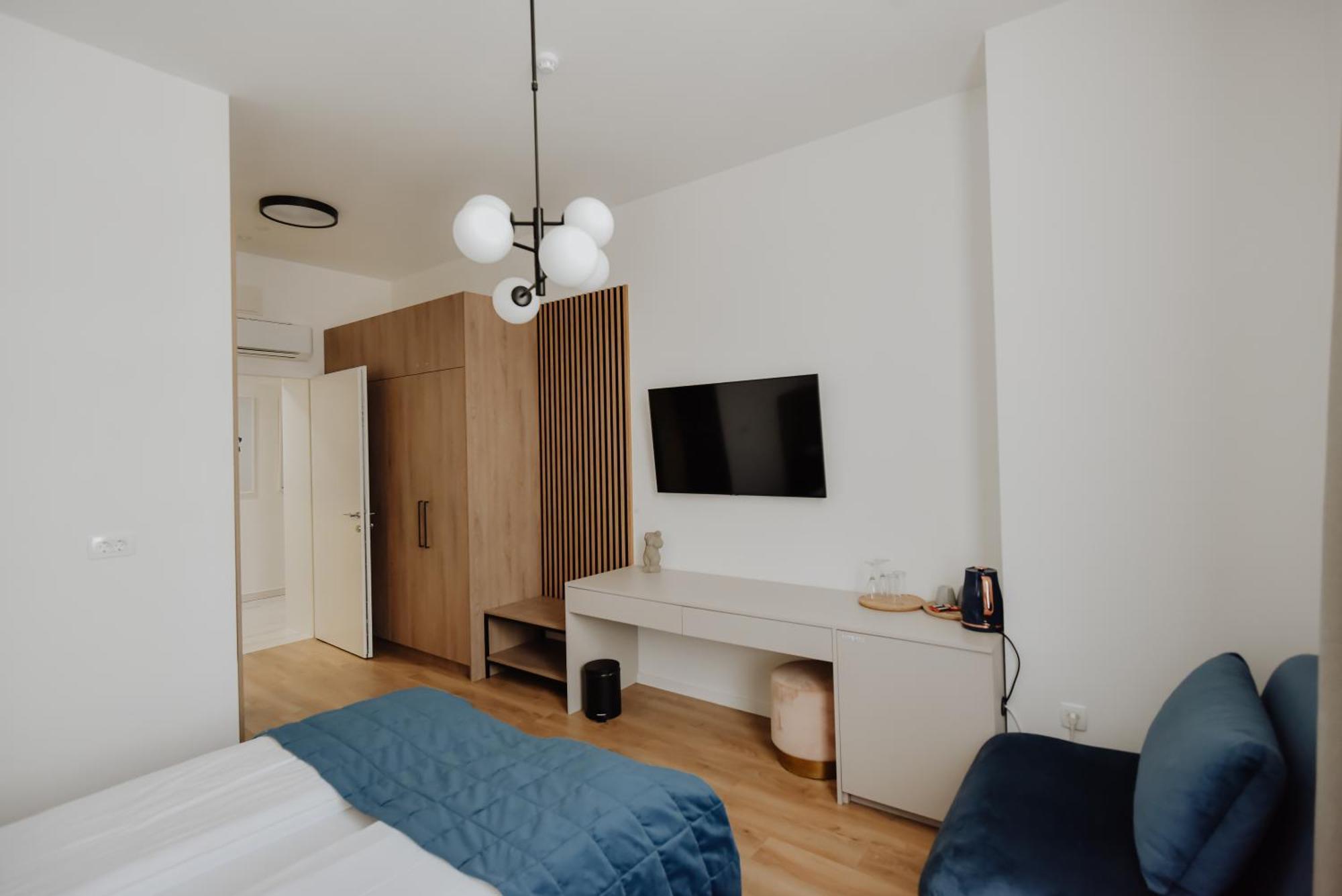 Lux City Apartments & Rooms SJJ Buitenkant foto